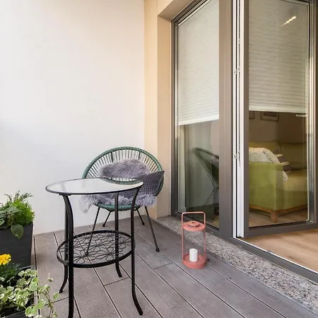 Apartment Bellmi - Parking Gratis, Plaza 5min, Komfort I Relaks