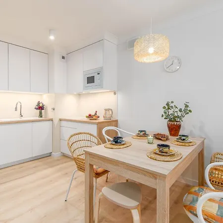 Appartamento Bellmi - Parking Gratis, Plaza 5min, Komfort I Relaks Kołobrzeg