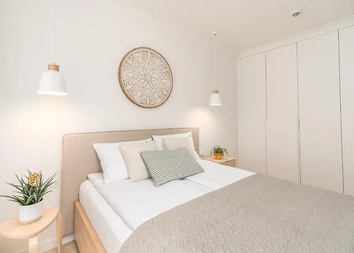 Bellmi Kasprowicza 20 *